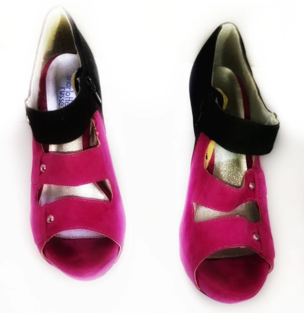 Charlotte Russe Womens Black and Pink Suede